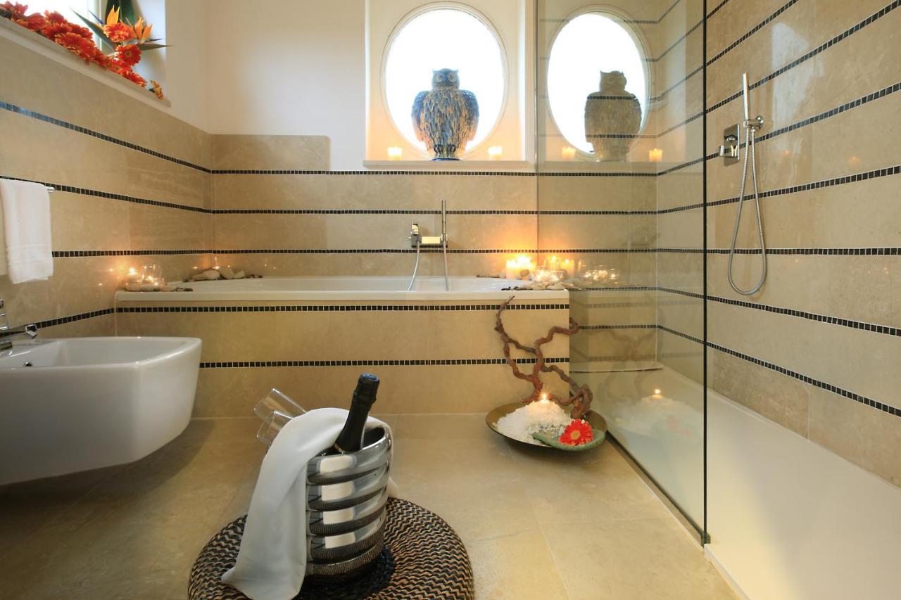 Borgo Di Luce I Monasteri Golf Resort & Spa Syracuse Extérieur photo Bathroom