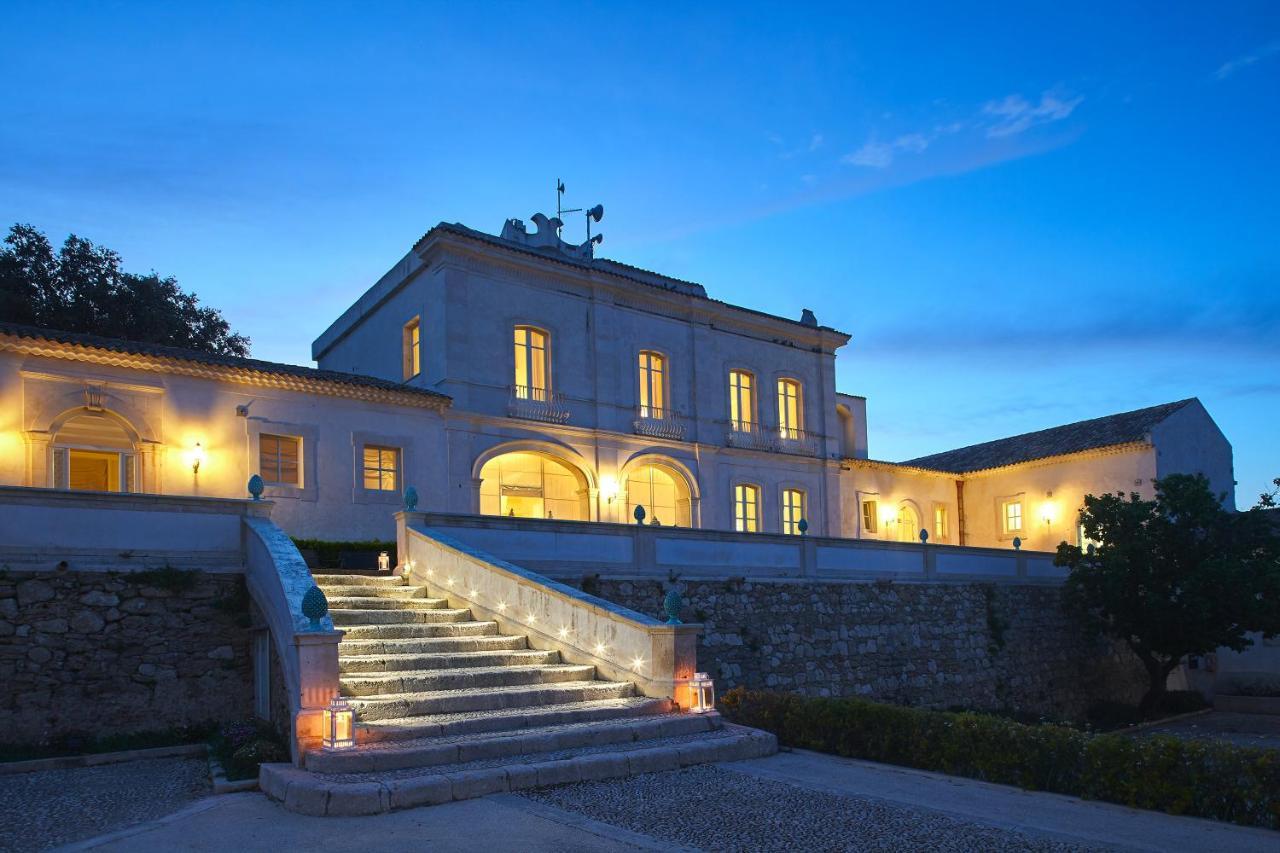 Borgo Di Luce I Monasteri Golf Resort & Spa Syracuse Extérieur photo Villa San Michele